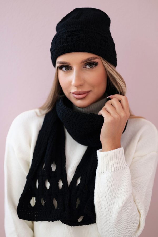 Komplet damski z szalem Julita K382 czarny