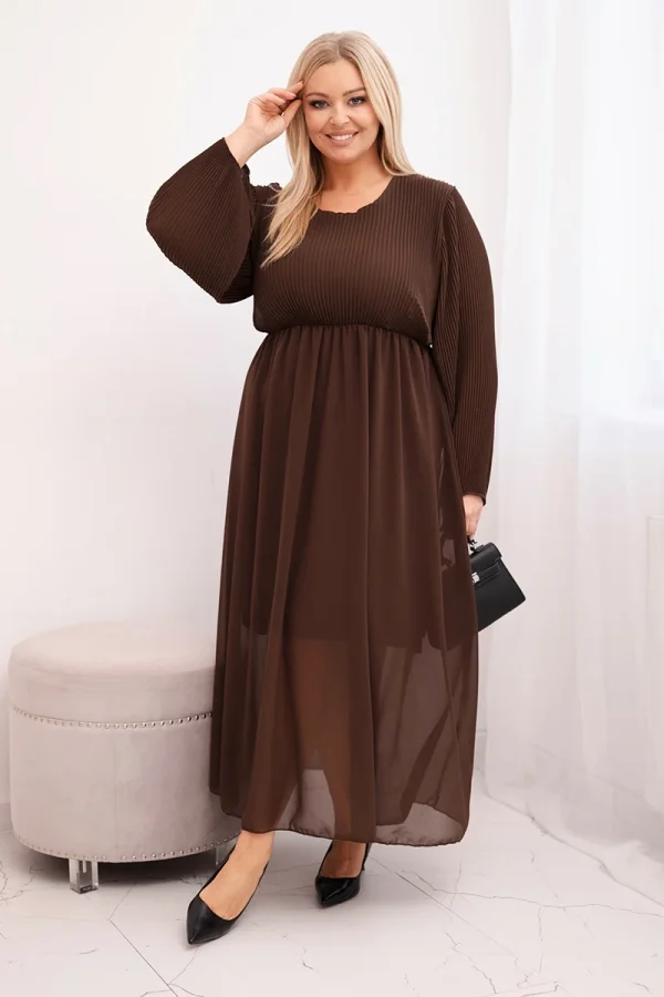 Sukienka plisowana damska Plus Size z wiskozy i z długim rękawem brązowa