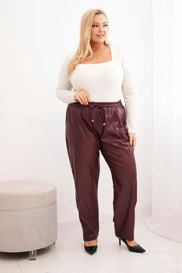 Spodnie damskie Plus Size ocieplane z ekoskóry z wysokim stanem bordowe