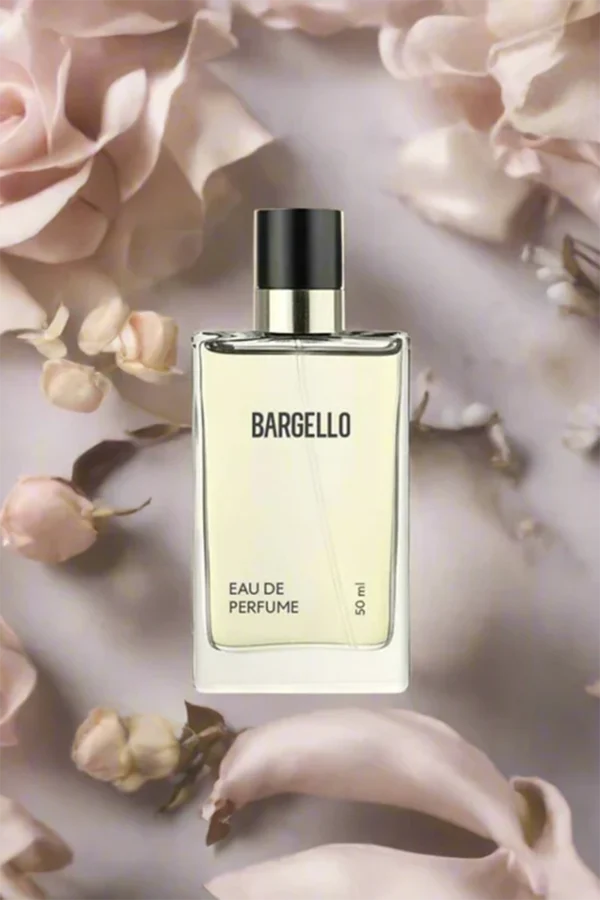 Perfumy damskie 135 o pudrowym zapachu z nutą jaśminu i drzewa sandałowego 50 ml