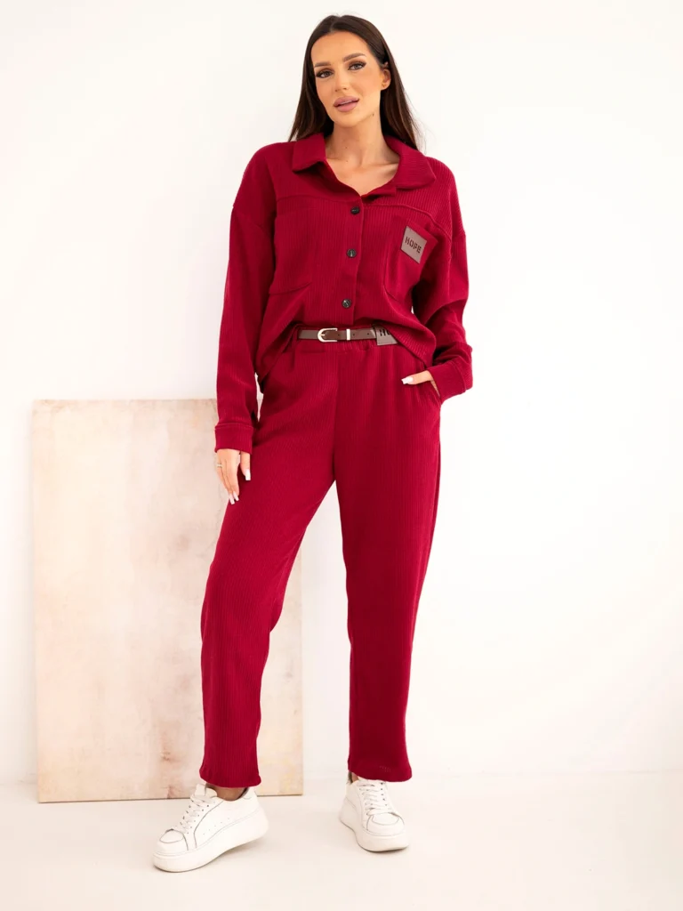 Bordowy